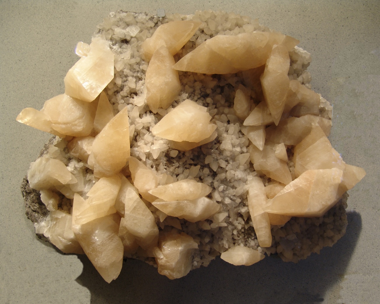 E:\1_DOCUMENTOS\GEOIMAGENES MA\Figura 11. Calcita.jpg