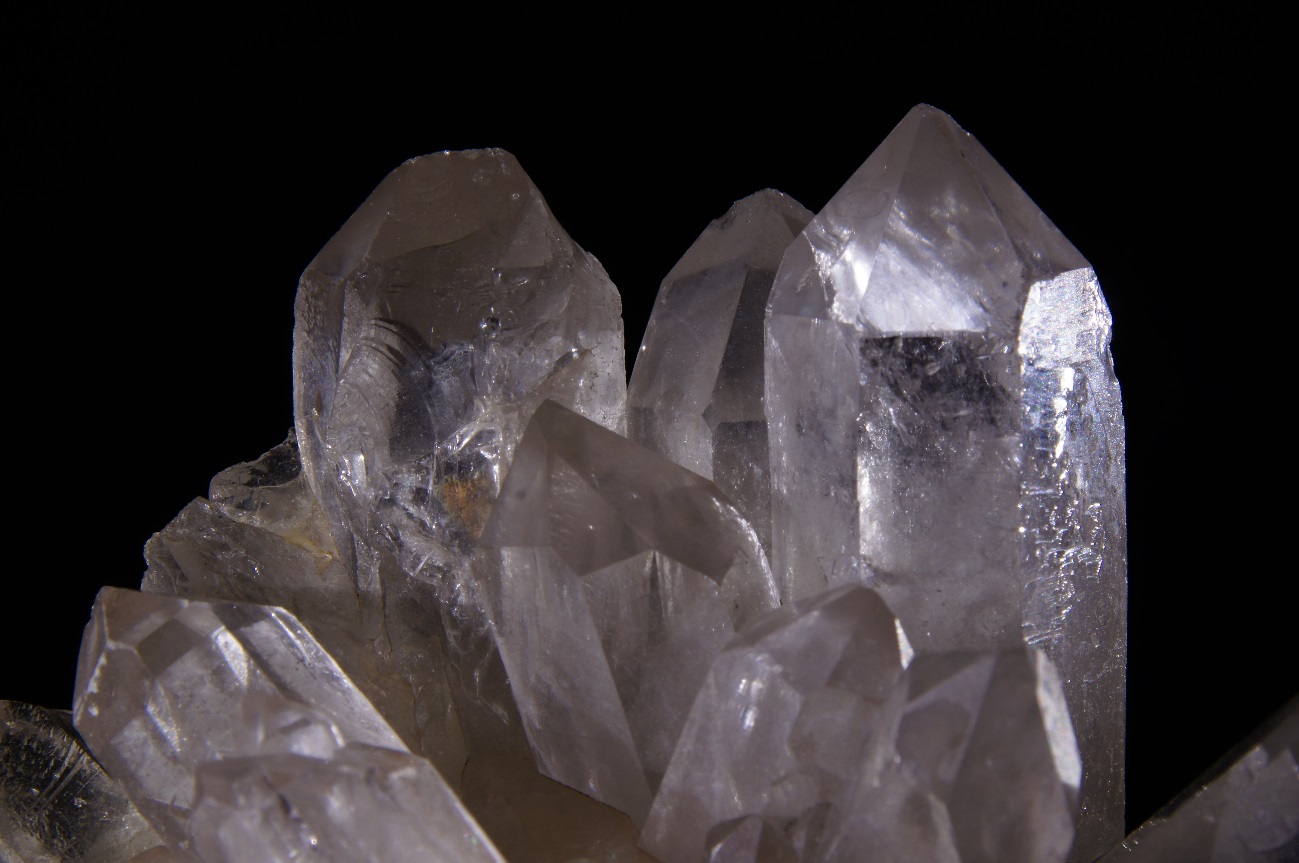 E:\2_FOTOS\FOTOS DE GEOLOGIA\FOTOS DE MINERALES\CONCURSO ELEKTRA\TESOROS DE LA NATUREZA\20 Cuarzo.jpg.JPG