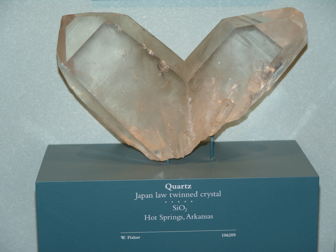 E:\2_FOTOS\FOTOS DE GEOLOGIA\SMITSONIAN 2006\Q.jpg