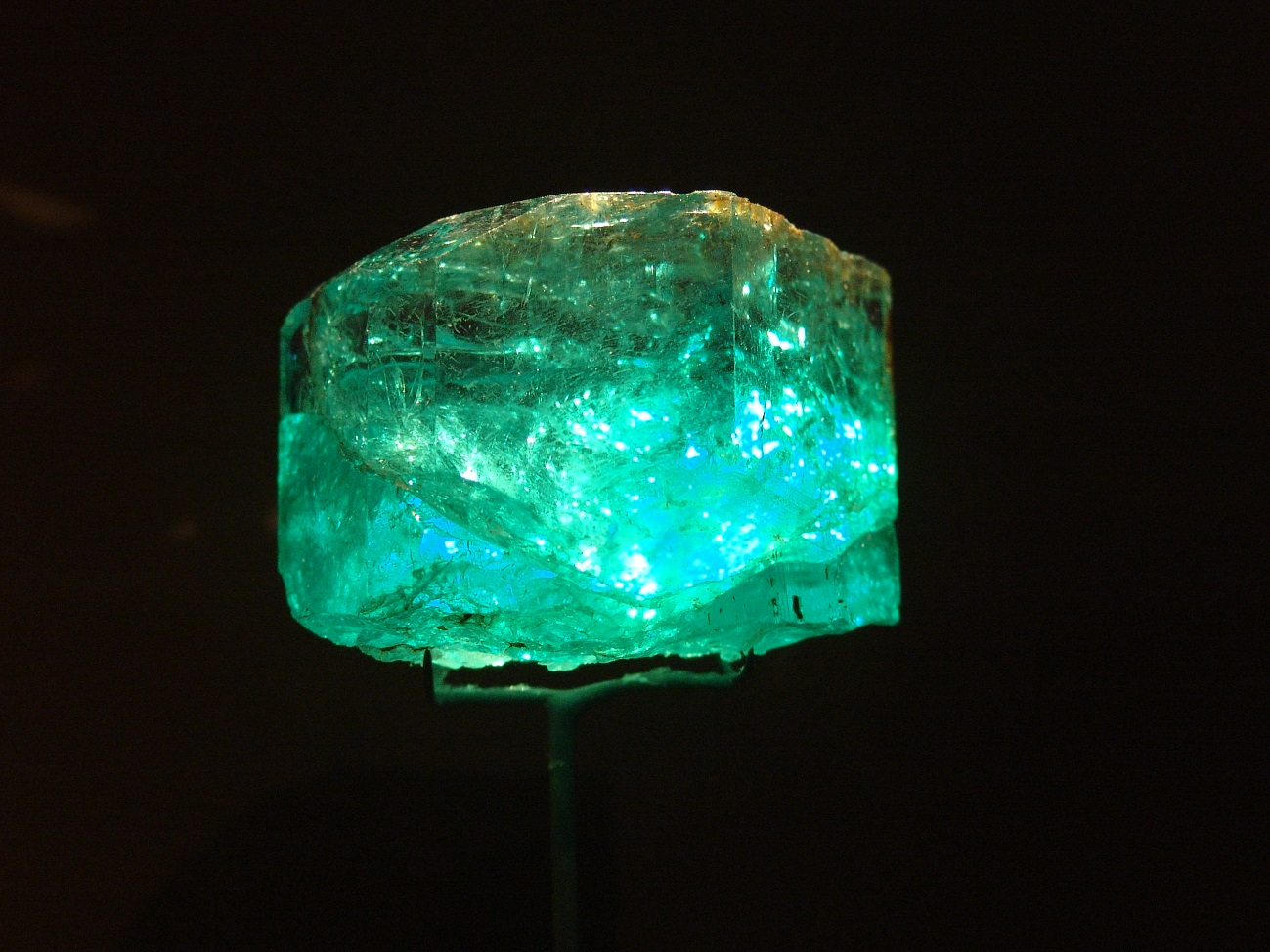 E:\2_FOTOS\USA\MINERAL-USA WASHINGTON\ESMERALDA2.jpg