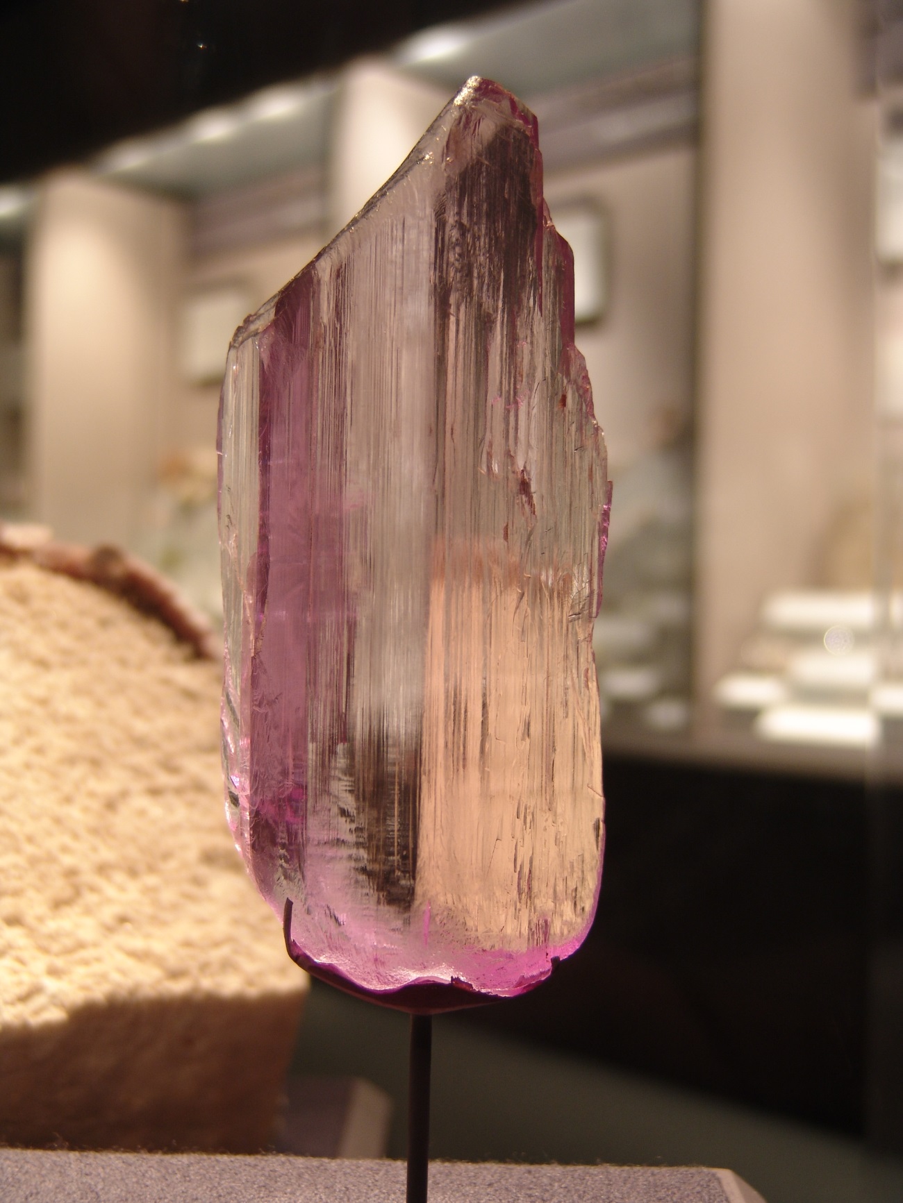 E:\2_FOTOS\USA\MINERAL-USA WASHINGTON\KUNZITA2.jpg