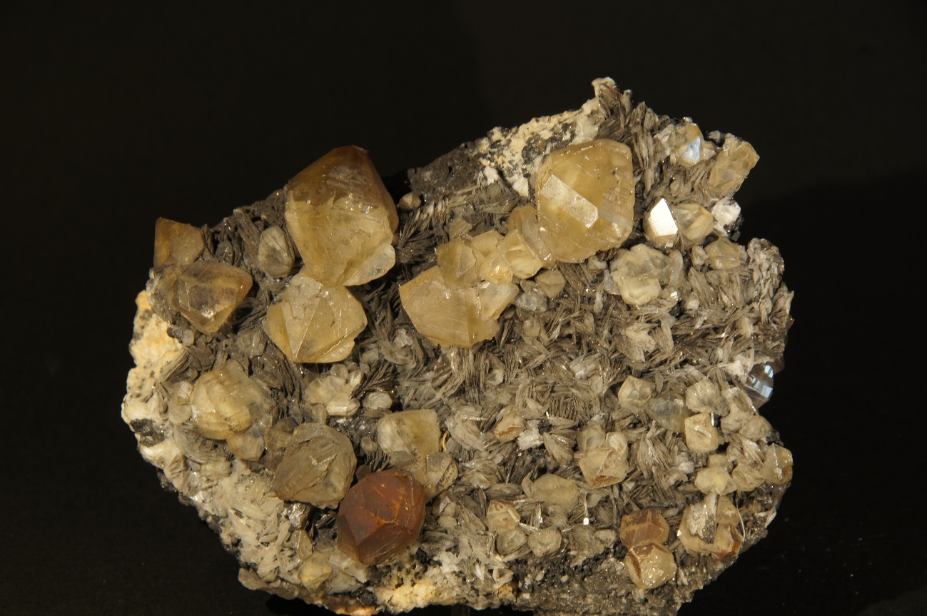 F:\Caja F2\CERUSITA.JPG