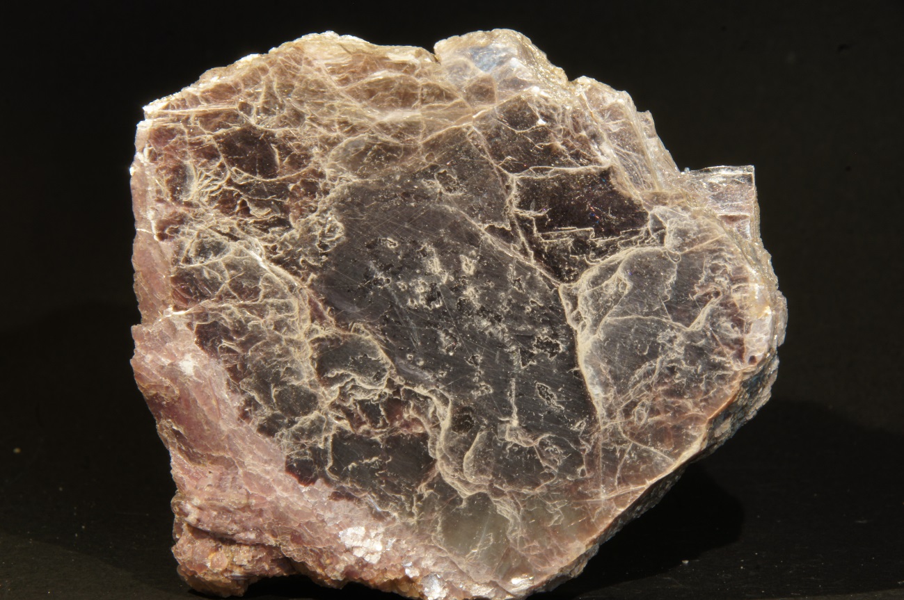 F:\Caja F2\LEPIDOLITA3.JPG