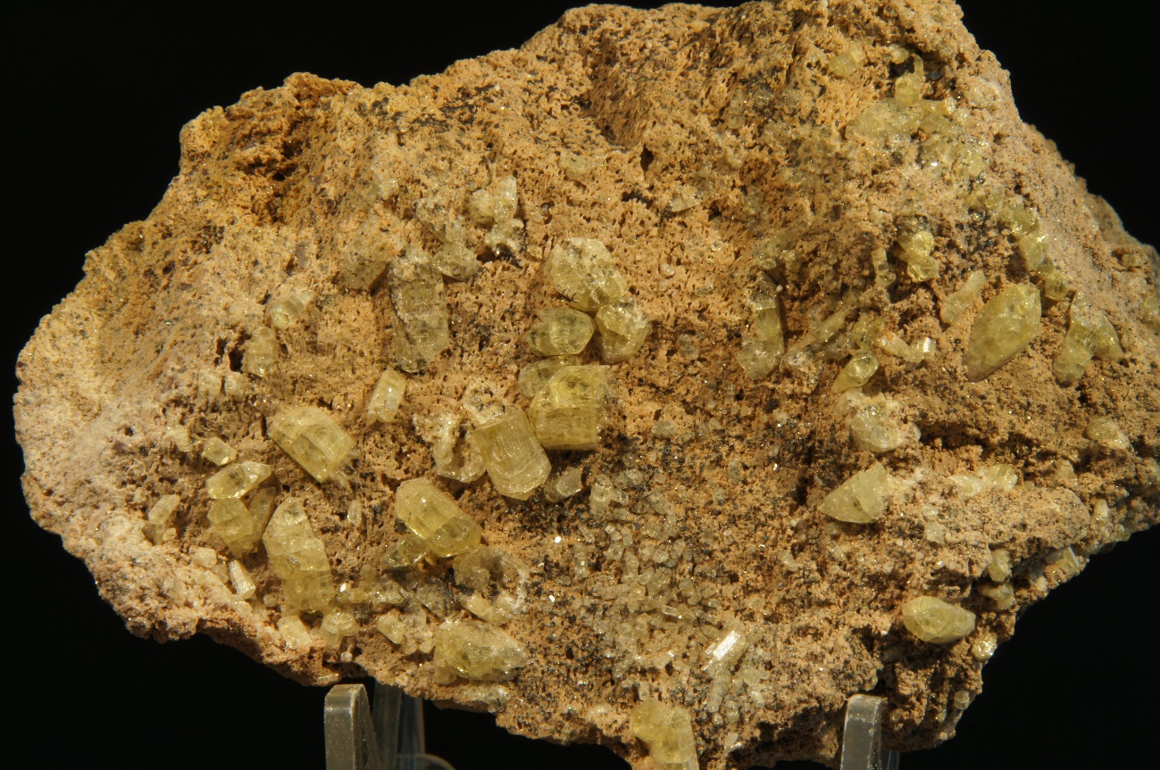 F:\Caja F33\APATITO.JPG