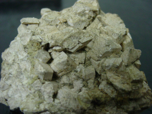 G:\1_DOCUMENTOS\SILICATOS\imagenes minerales\FOTOS SILICATOS VISU\ortosa.jpg