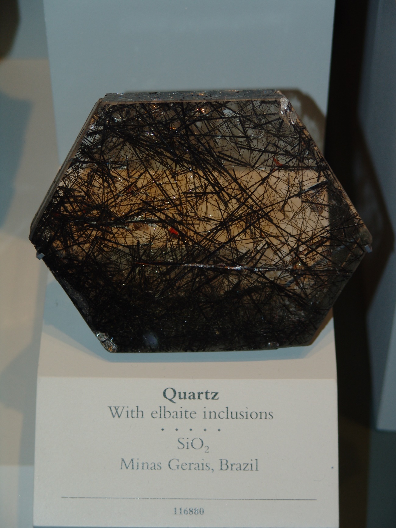 G:\2_FOTOS\USA\MINERAL-USA WASHINGTON\ELBAIATA EN Q2.jpg